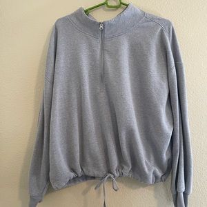 old navy cropped sweat shirt